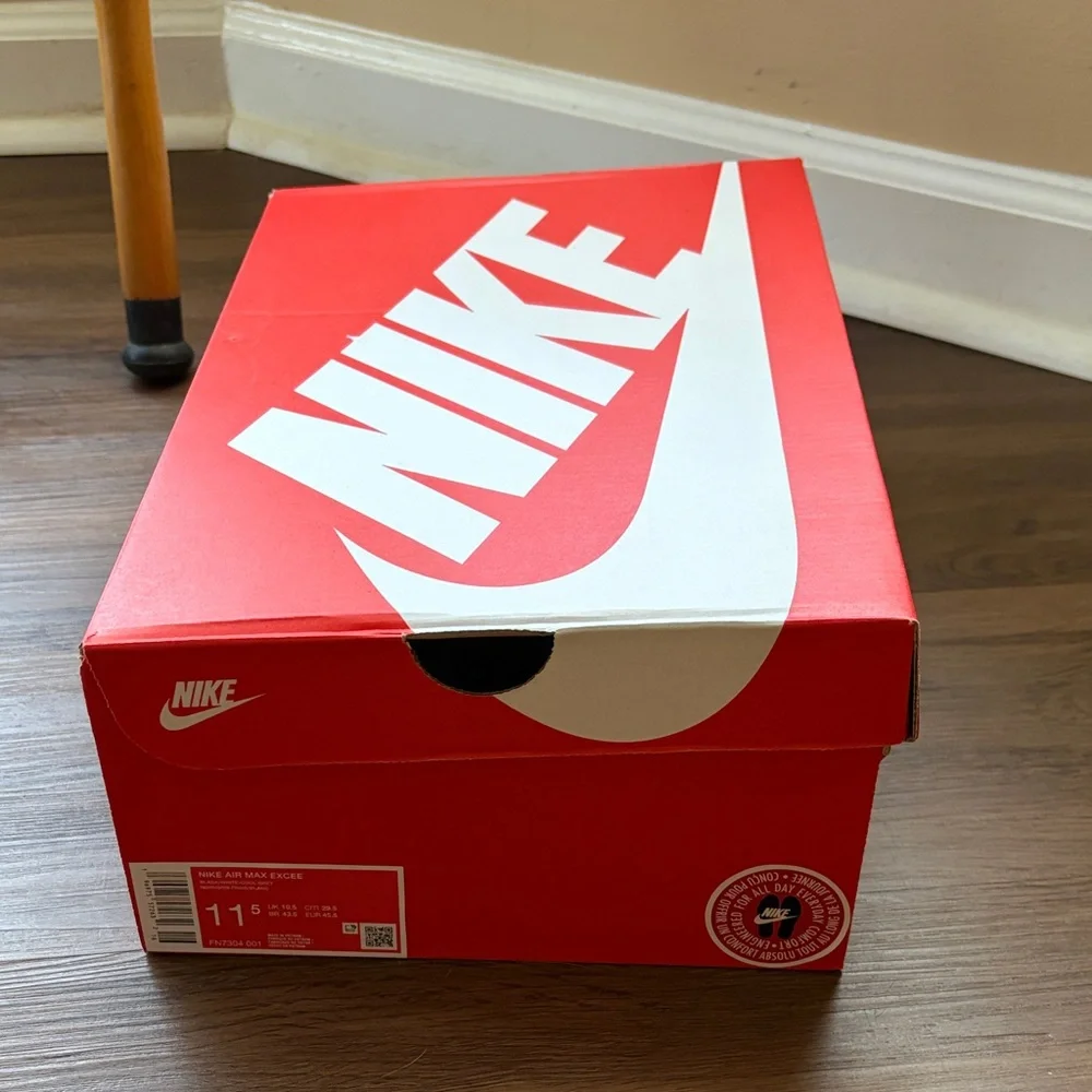 Nike Red and White Sneakers - Picture 2 of 4